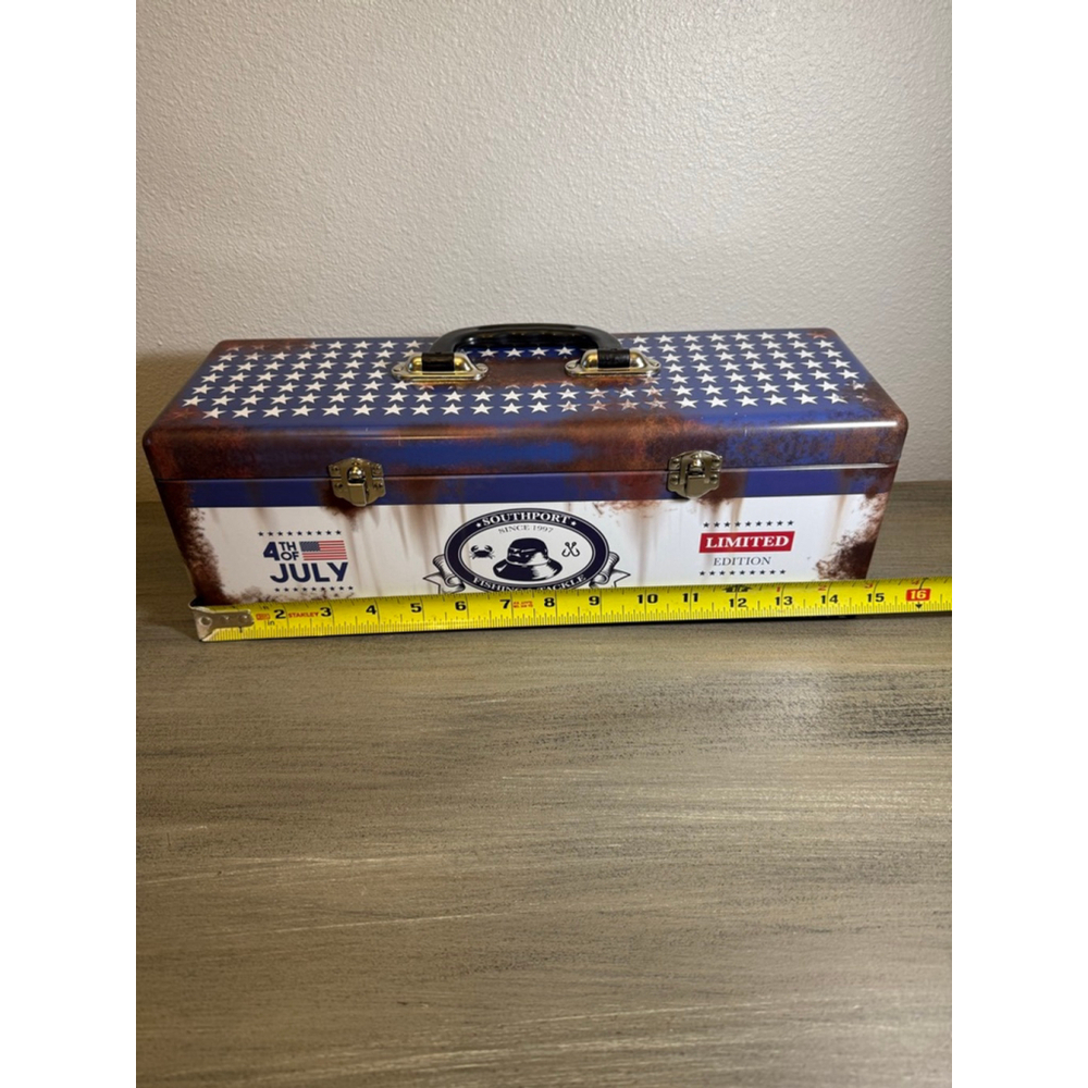Regal I Know What You Did Last Summer Tackle Box Popcorn Bucket/Tin - Picture 2 of 10